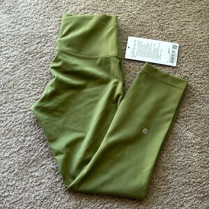 Lululemon Wunder Train HR Crop 23”